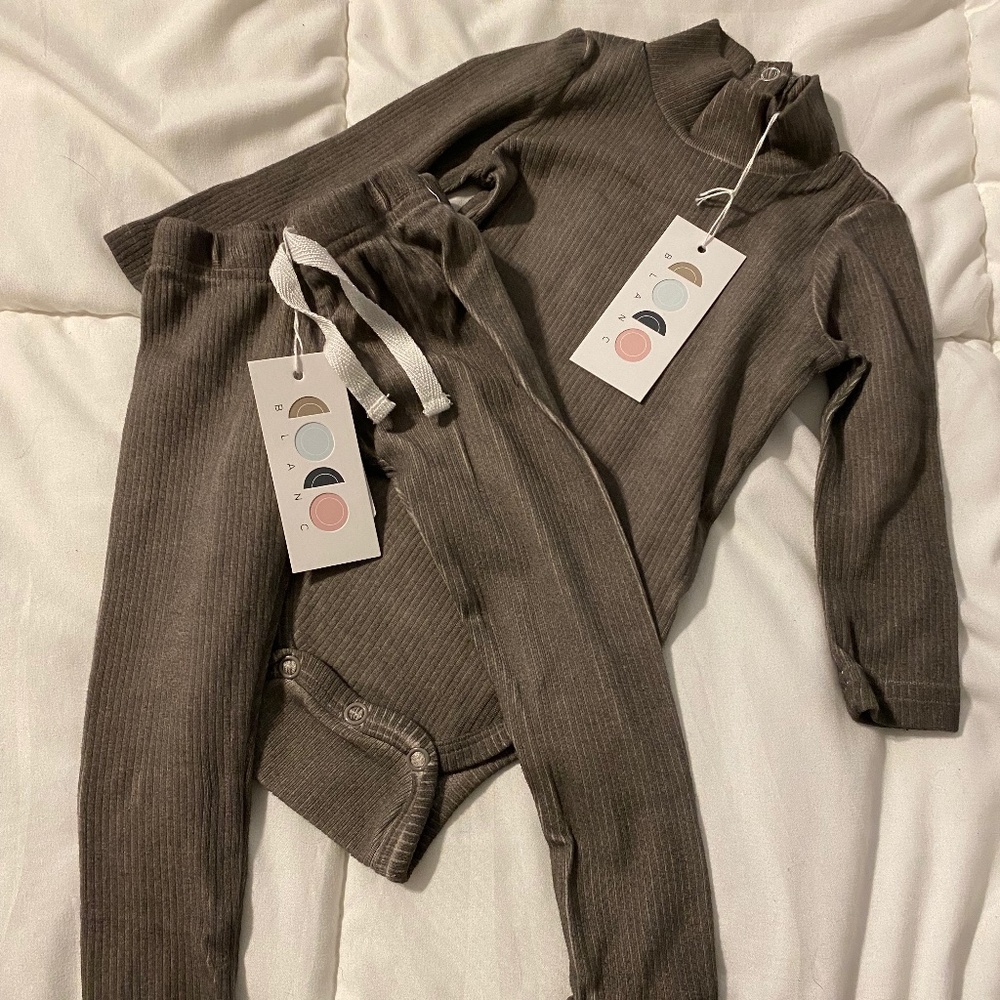 NWT Coco Blanc *12/18* Month Onesie Set - Heather Grey